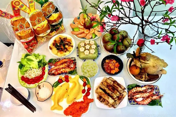 Dịch vụ đặt mâm cỗ cúng ngày Rằm tháng Giêng nở rộ mùa dịch, nhà bếp phục vụ 50 mâm/ngày-15