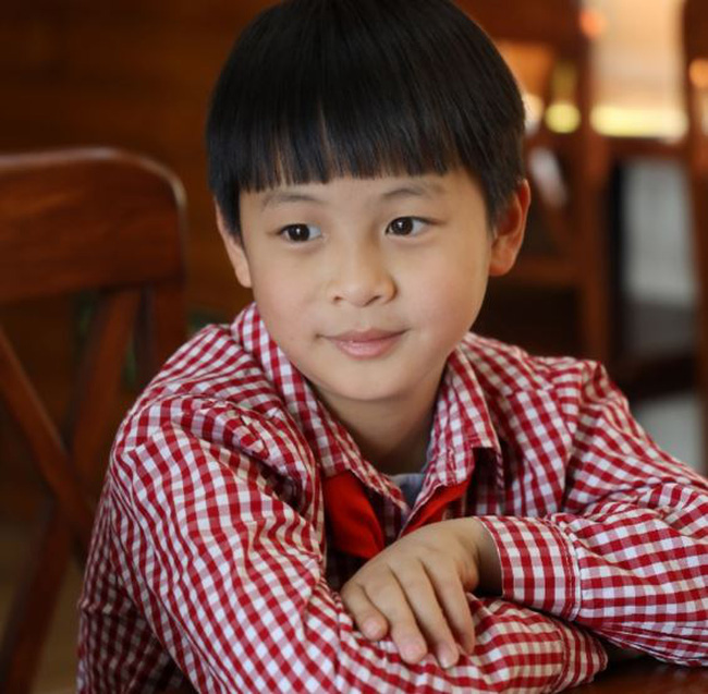 Ai cũng tò mò bà mẹ của ca sinh 8 này đã dạy gì mà các con đều thông minh học giỏi, đặc biệt mới lớp 4 đã có ước mơ riêng-9