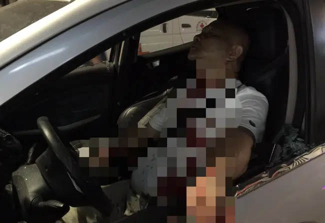 Bình Dương: Giám đốc Trung Quốc U60 cắt cổ cô gái 27 tuổi trong phòng làm việc rồi lái xe ra đường tự sát-1