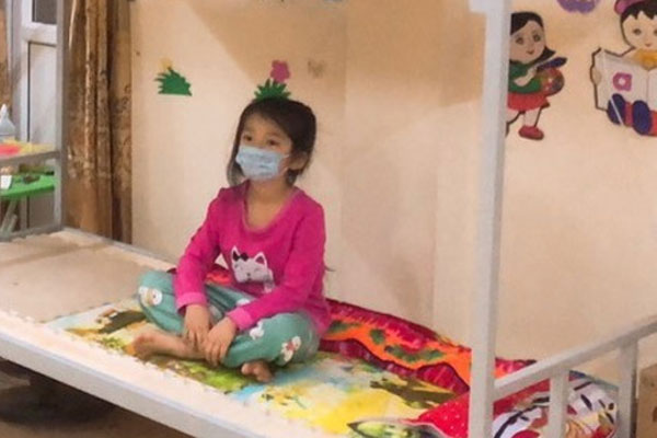 Lớp cấp 3 tại Hải Dương đón Tết trong khu cách ly: Đêm 30, nhiều bạn mếu máo nhớ nhà nhưng rồi mọi chuyện cũng sẽ qua!-17