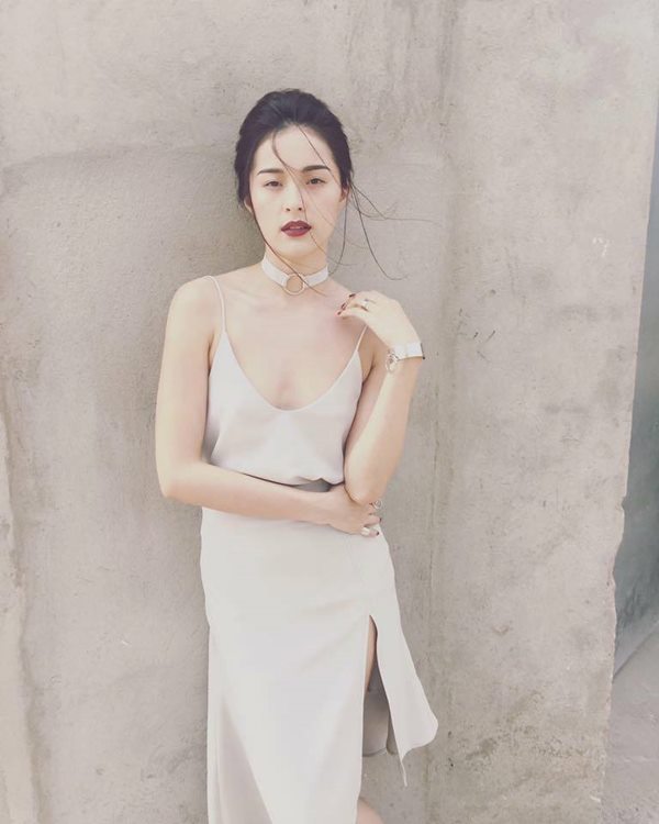 Hiền Thục và dàn mỹ nhân sở hữu vòng 1 lép kẹp vẫn sang tuyệt đối-11