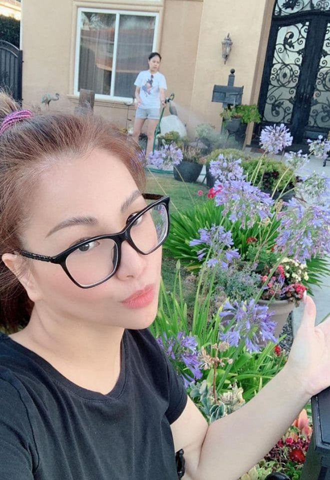 Cuộc sống giàu có nhưng kín tiếng của Minh Tuyết bên chồng đại gia bằng tuổi-5