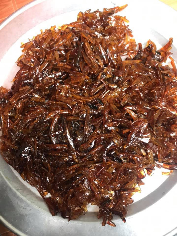 Cuộc chiến làm mứt Tết của hội gái đoảng: Mứt bóng đêm, mứt trông như mỳ tương đen... đủ combo luôn!-1