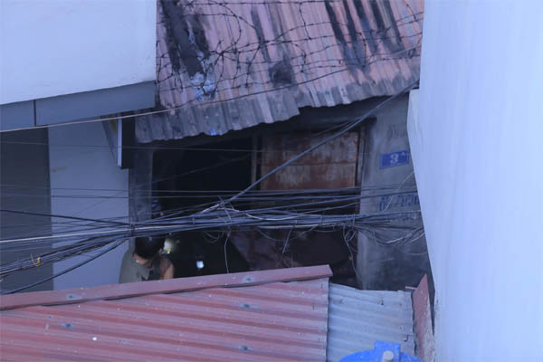 Vụ cháy khiến 4 người tử vong ở Hà Nội, người thân chết lặng tại nhà tang lễ: Nhà nó chỉ có 2 anh em duy nhất thôi, ai ngờ giờ xảy ra cơ sự đau lòng như vậy”-13