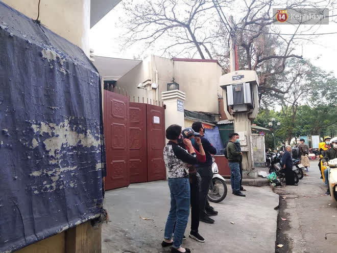 Vụ cháy khiến 4 người tử vong ở Hà Nội, người thân chết lặng tại nhà tang lễ: Nhà nó chỉ có 2 anh em duy nhất thôi, ai ngờ giờ xảy ra cơ sự đau lòng như vậy”-1