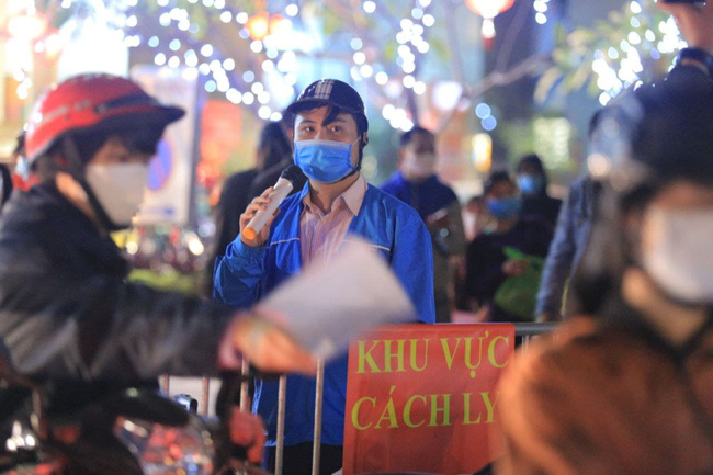 Hà Nội phong tỏa tạm thời chung cư 88 Láng Hạ nơi nữ nhân viên ngân hàng mắc COVID-19 sinh sống-6