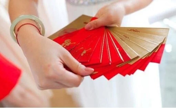 Có nên tịch thu phong bao lì xì của con? Câu trả lời có thể khiến các bé xị mặt cả mấy ngày Tết nhưng lý do lại rất thuyết phục-2