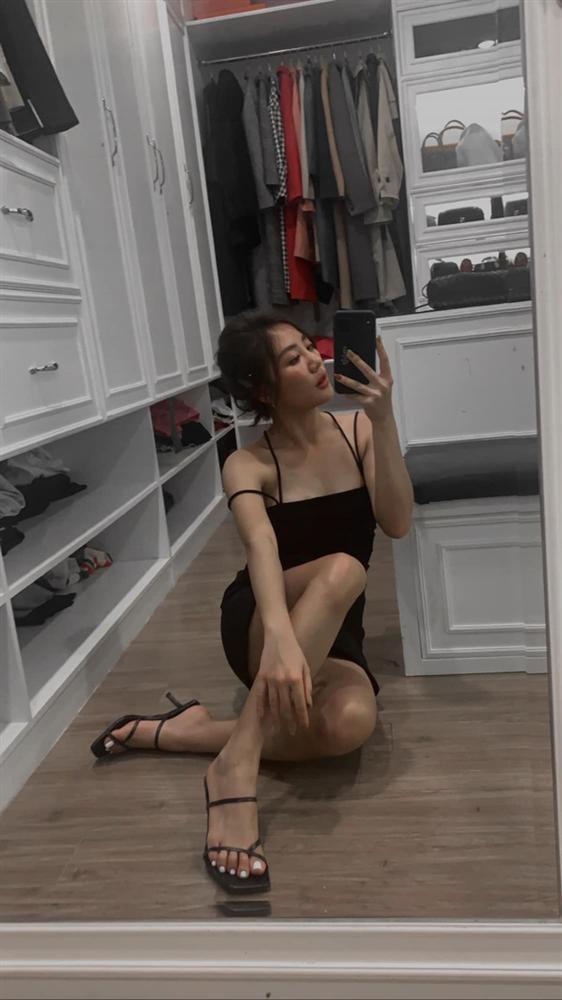 Căn hộ của Văn Mai Hương: Góc nào sống ảo cũng lung linh, riêng phòng thay đồ là nơi có ngàn lẻ một bức ảnh-5