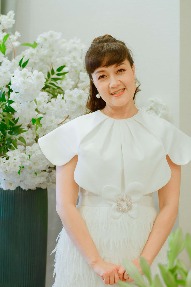 Thăm nhà Táo Y tế Vân Dung: Tiết lộ thứ không thể thiếu trong căn hộ, kể chuyện nhập trạch nhầm nhà cười 3 ngày không hết-14