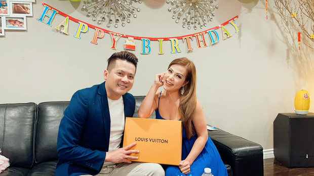 Một mực phủ nhận hẹn hò, Hoàng Anh và tình tin đồn vẫn dính như sam, còn tung ảnh đón xuân cực tình-4