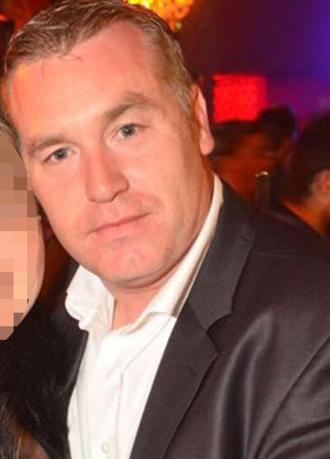 Bạn trai đi công tác bặt vô âm tín 6 tuần, người phụ nữ lò mò dò tìm Facebook thì phát hiện sự thật cay đắng, diễn biến tiếp theo hệt drama dài tập-2