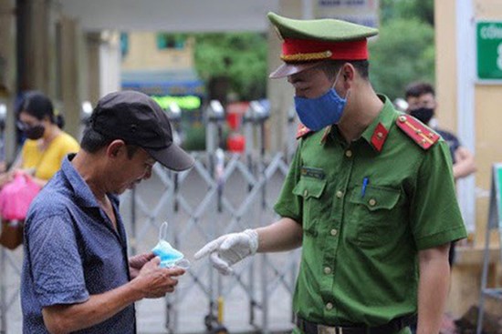 Hà Nội công bố mức xử phạt COVID-19, cao nhất lên đến tù chung thân