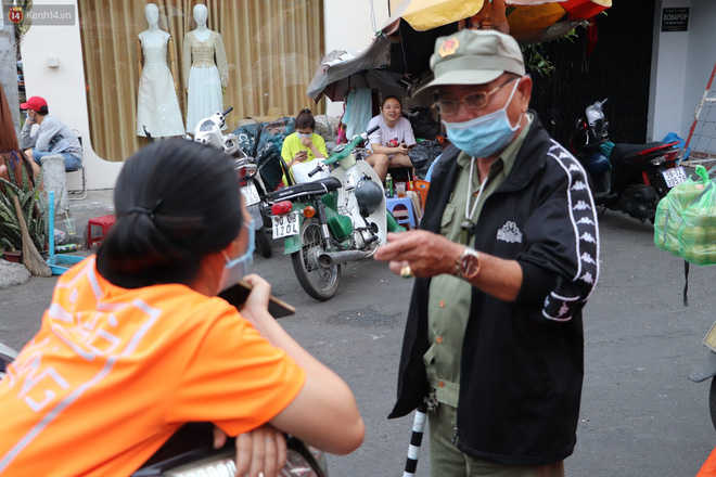 Phong tỏa khu Mả Lạng quận 1 vì ca mắc Covid-19 mới là nhân viên bốc xếp hàng hóa tại sân bay Tân Sơn Nhất-3