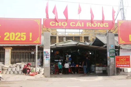 Quảng Ninh ghi nhận thêm 3 ca mắc Covid-19 mới, tạm dừng hoạt động vận tải khách liên tỉnh từ 6h ngày 8/2