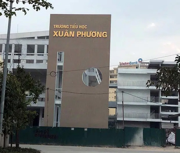 Nhật ký cách ly của bà mẹ con học lớp 3 trường tiểu học Xuân Phương: Chị nhường đồ ăn, em tưởng tượng như Sao nhập ngũ, thực tế thì lại thế này!-1
