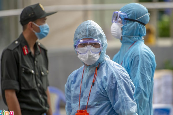 Từ các ca mắc Covid-19 tại sân bay, nhắc lại giải đáp của WHO về băn khoăn: Virus SARS-CoV-2 có lây qua hành lý ký gửi không?-2