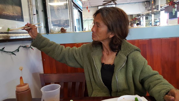 Cuộc sống lang thang ăn xin ở Mỹ của ca sĩ Kim Ngân - từng xinh đẹp bậc nhất hải ngoại-7