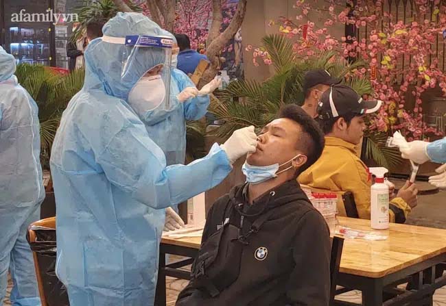 TP.HCM phong tỏa trường mầm non Hoa Phượng Đỏ, cách ly và lấy mẫu xét nghiệm 45 trẻ dưới 5 tuổi-3