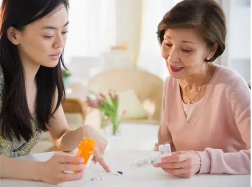 Sáng 28 mới về Tết ngoại thì bị mẹ chồng bóng gió: nặng bên ngoại thì hỏng”, nàng dâu mỉm cười và lời nói tiếp đó mới có sức nặng-2