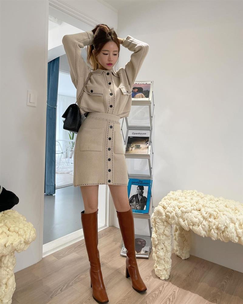 11 cách diện boots cao ngang gối được hội sành mặc mê nhất lúc này, update ngay để diện đẹp cả Tết-6