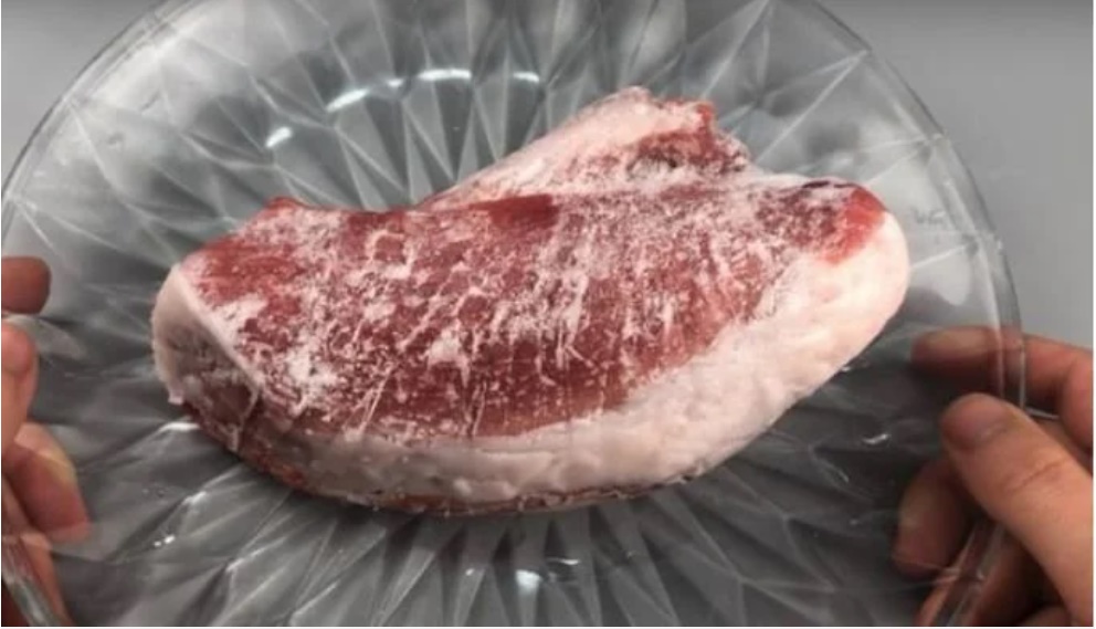 Rã đông thực phẩm ngày Tết nhớ 3 phương pháp này: Thịt tươi ngon, không bị vi khuẩn xâm hại-2