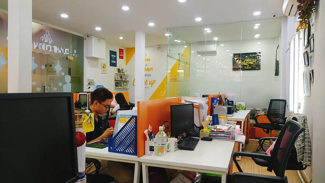 Văn phòng công sở ngày làm việc cuối cùng năm Canh Tý: Nơi vẫn sáng đèn lạch cạnh tiếng gõ phím, chốn lại thưa thớt vì nhân viên về quê-11