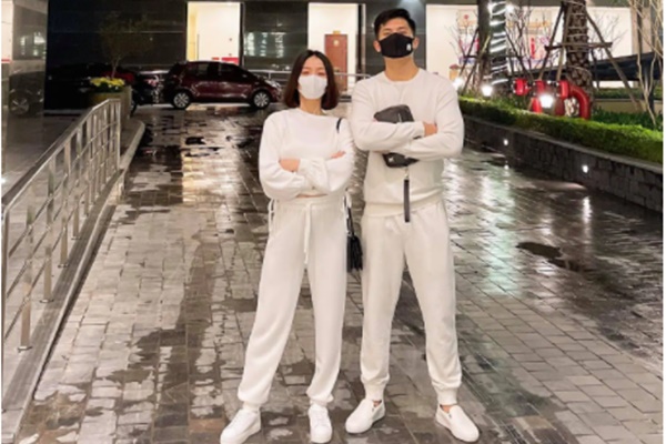 Từ khi yêu tình trẻ, Lệ Quyên xoay” style chóng cả mặt: Khi sexy, lúc sang trọng, rồi đến cả ngầu ngầu cũng chơi tuốt”-9