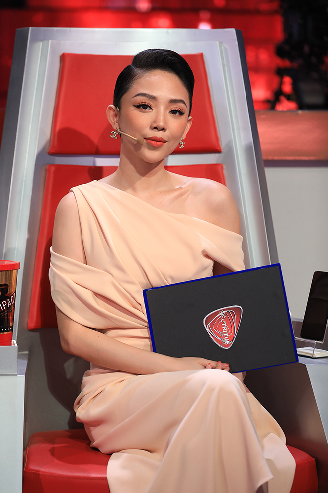 Những ‘nàng Tiên’ trong showbiz: Người cá tính, người gợi cảm nhưng đều là những đại diện tiêu biểu của làng nhạc Việt-5