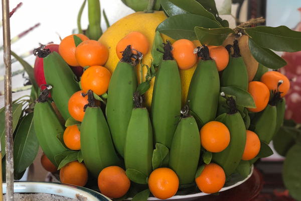 Cách chọn chuối, bưởi bày bàn thờ ngày Tết: Làm thế nào để giữ tươi lâu mà vẫn an toàn cho sức khỏe?-3