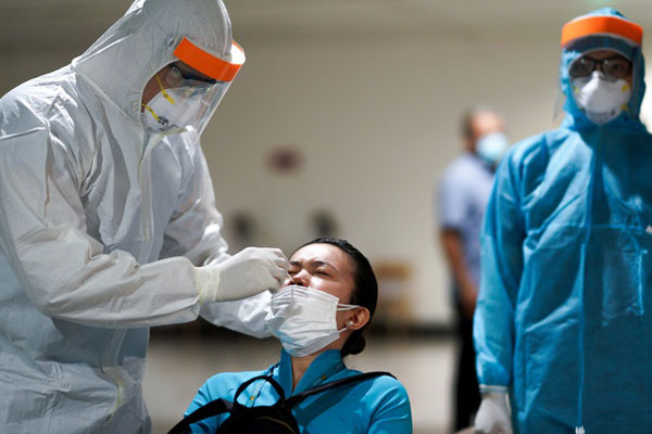 Hà Nội xét nghiệm Covid-19 đối với toàn bộ người về từ Hải Dương-2