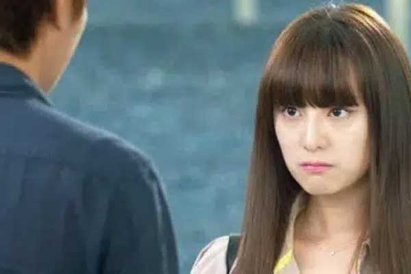 Đang mang bầu 4 tháng, lo tiền sinh đẻ chưa xong mà chồng lại xin xỏ tôi 50 triệu cho vợ cũ của anh-2