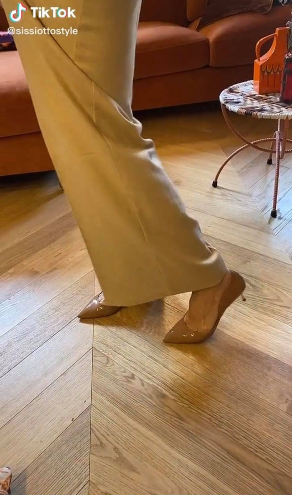 30 giây để tiến hóa quần ống rộng thành dáng quần xịn sò giống Hà Hồ, diện đi chúc Tết đẹp hết ý-4