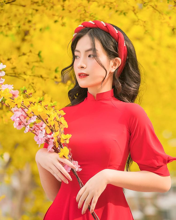 Dàn WAGs Việt đọ sắc ngày đầu năm mới: team chưa chồng xinh đẹp rạng ngời, chiếm trọn spotlight của hội mẹ bỉm sữa-8