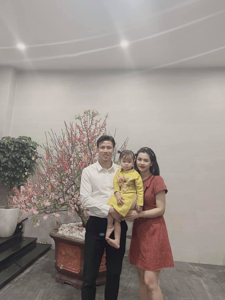 Dàn WAGs Việt đọ sắc ngày đầu năm mới: team chưa chồng xinh đẹp rạng ngời, chiếm trọn spotlight của hội mẹ bỉm sữa-16