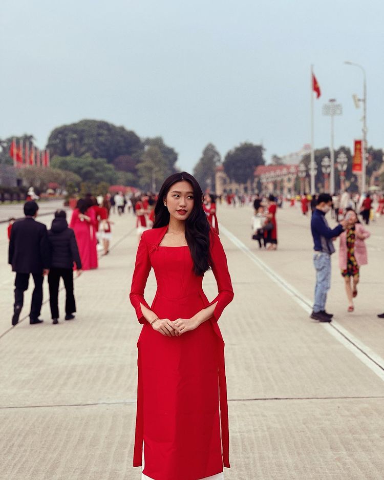 Dàn WAGs Việt đọ sắc ngày đầu năm mới: team chưa chồng xinh đẹp rạng ngời, chiếm trọn spotlight của hội mẹ bỉm sữa-3