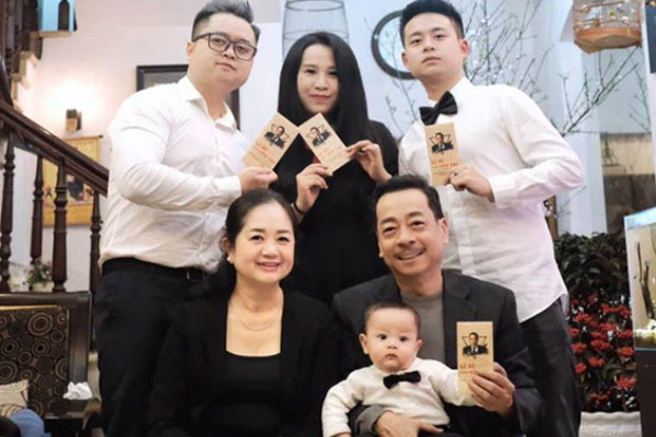 Những vai diễn ấn tượng của NSND Hoàng Dũng-4