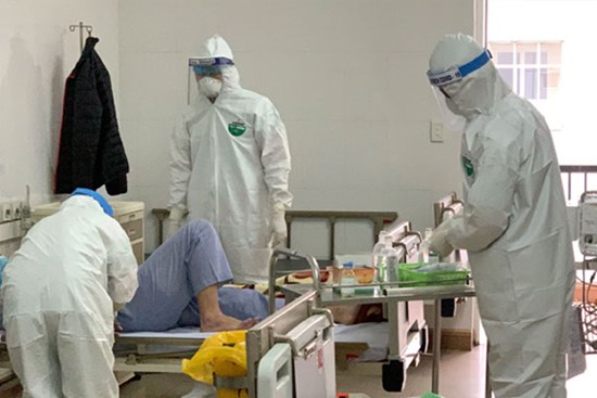 Khẩn: Hà Nội thông báo tìm người đã đến những địa điểm liên quan đến bệnh nhân quốc tịch Nhật Bản mắc COVID-19