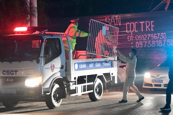 Hải Dương tạm dừng hoạt động xe taxi, thay đổi lộ trình hàng loạt tuyến đường nhằm thực hiện giãn cách xã hội toàn tỉnh-3