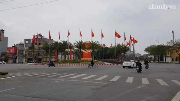 Hải Dương tạm dừng hoạt động xe taxi, thay đổi lộ trình hàng loạt tuyến đường nhằm thực hiện giãn cách xã hội toàn tỉnh-1