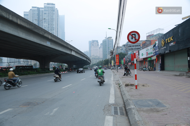 Ảnh: Chiều mùng 5 Tết, cửa ngõ Hà Nội lại ùn tắc do dòng người từ các tỉnh thành đổ về-39