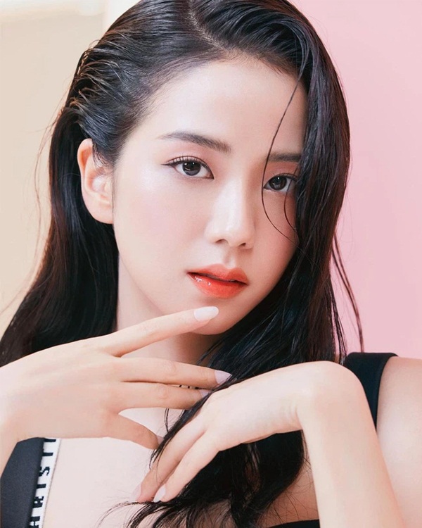 Phụ nữ thuộc 4 cung Hoàng đạo này trong năm 2021 tài lộc lên cao, sự nghiệp và tình duyên đều nở hoa, chuẩn bị bước lên đỉnh cao nhất của cuộc đời-4
