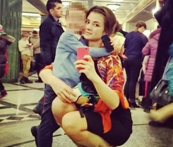 3 đứa trẻ bị mẹ lột sạch quần áo ném vào rừng giữa thời tiết -15 độ C, nguồn cơn lắt léo liên quan đến người tình tỷ phú của người mẹ-3