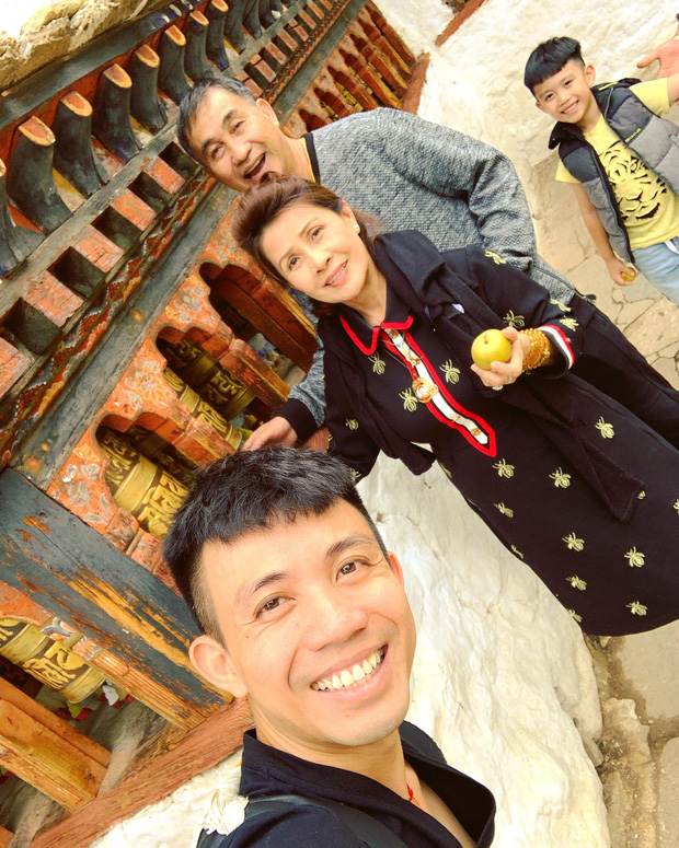 Lộ diện nhân vật thẳng tay mua dàn siêu xe cho Minh Nhựa, đường đường là ông trùm nhưng rất chịu khó... xì tin-5