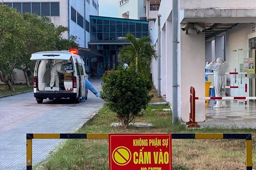 Tạm đình chỉ phòng khám nơi bệnh nhân Nhật Bản từng đến trước khi tử vong-1