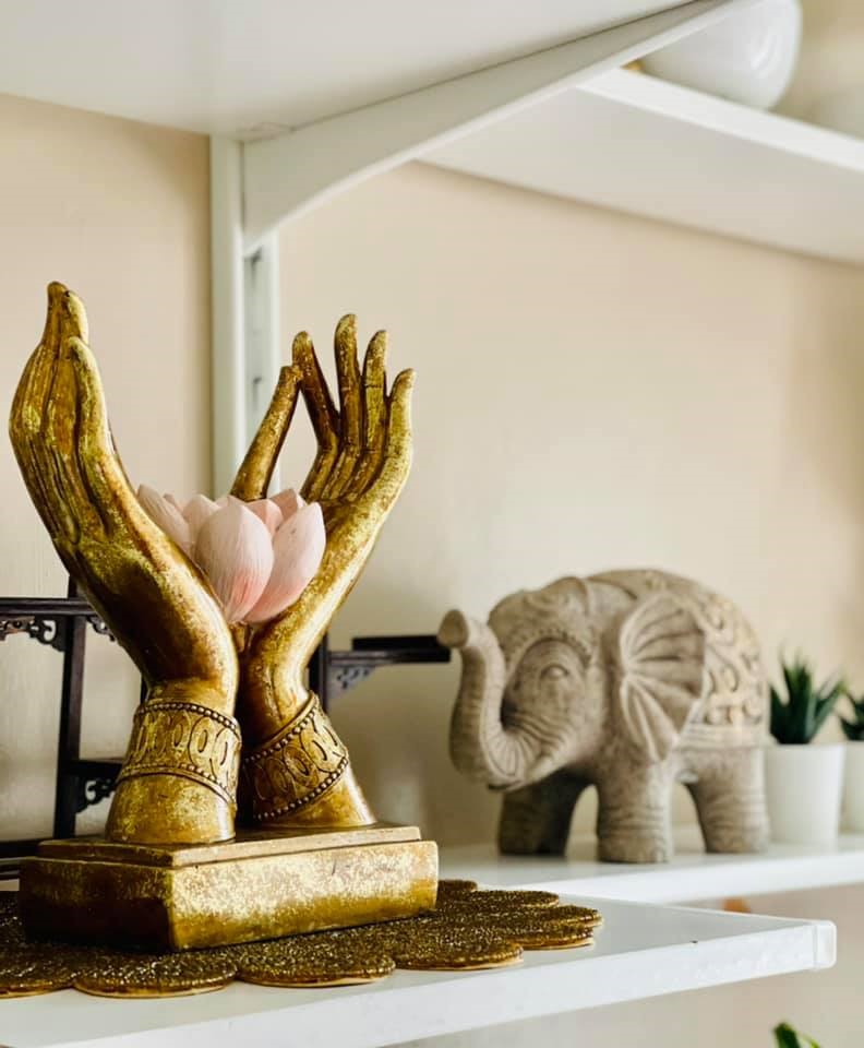 Biệt thự có 112 ô cửa của Thúy Nga ở Mỹ khoác áo mới trong dịp Tết-6