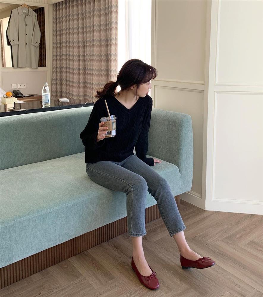 Hội BTV thời trang gọi tên 5 items không được thiếu mặt trong tủ đồ, sắm hết thì sẽ mặc đẹp quanh năm suốt tháng-6