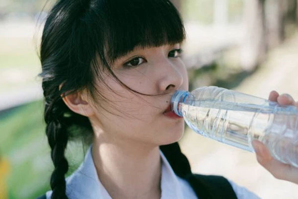 Sau 30 tuổi nếu không muốn mắc bệnh, kể cả ung thư thì nên ăn càng ít 3 loại gia vị này càng tốt-5