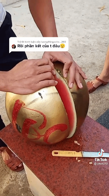 Sự thật đắng ngắt trong trái bưởi thỏi vàng của nhà giàu Việt-3