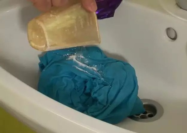 Đừng cho 8 loại quần áo này vào máy giặt, không chỉ khó sạch mà còn làm hỏng máy-17