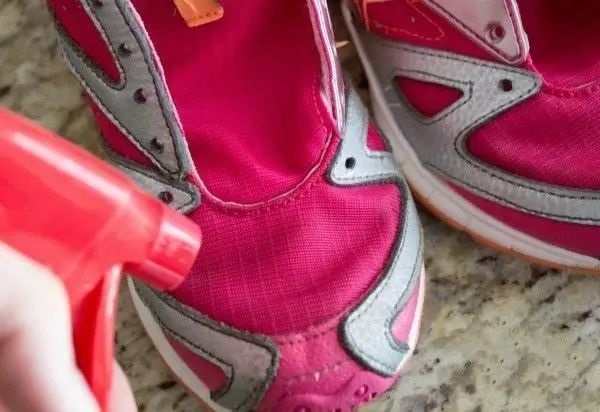 Đừng cho 8 loại quần áo này vào máy giặt, không chỉ khó sạch mà còn làm hỏng máy-27